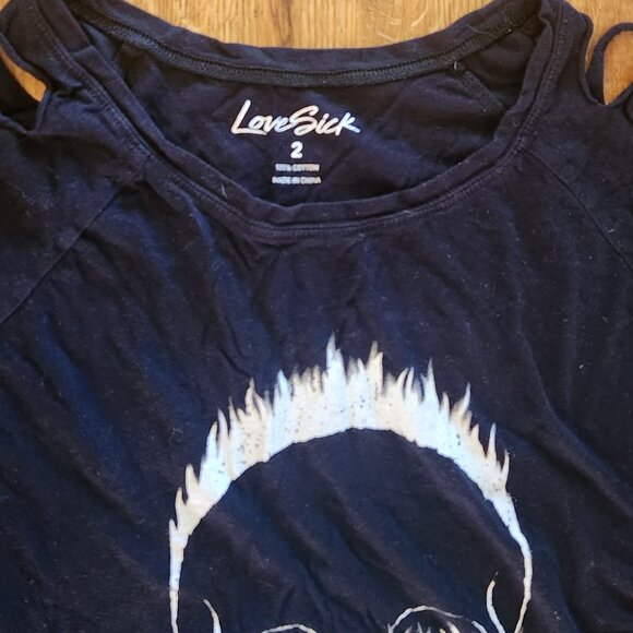 Love Sick Skull exposed shoulder Tee - Picture 2 of 4